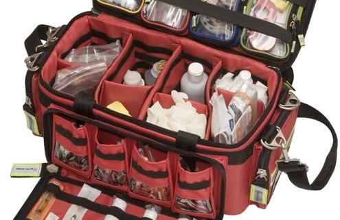 خدمات ویژه آمبولانس خصوصی سفیر حیات | انتقال ایمن بیماران اورژانسی و مراقبت‌های ویژه در تهران، کرج و سراسر ایران با تجهیزات مدرن