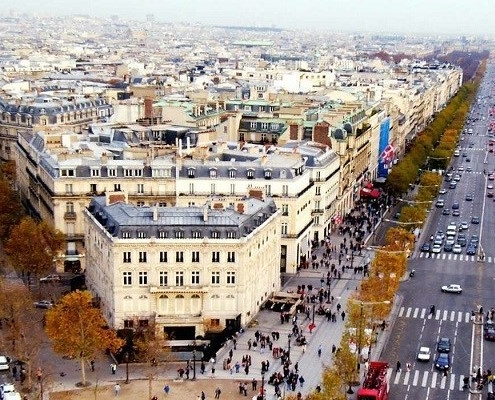آمبولانس خصوصی تبریز | اعزام ۲۴ ساعته آمبولانس مجهز بین شهری و انتقال به سراسر کشور توسط سفیر حیات